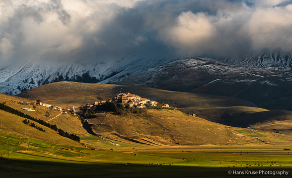 Castelluccio in morning light and with snow